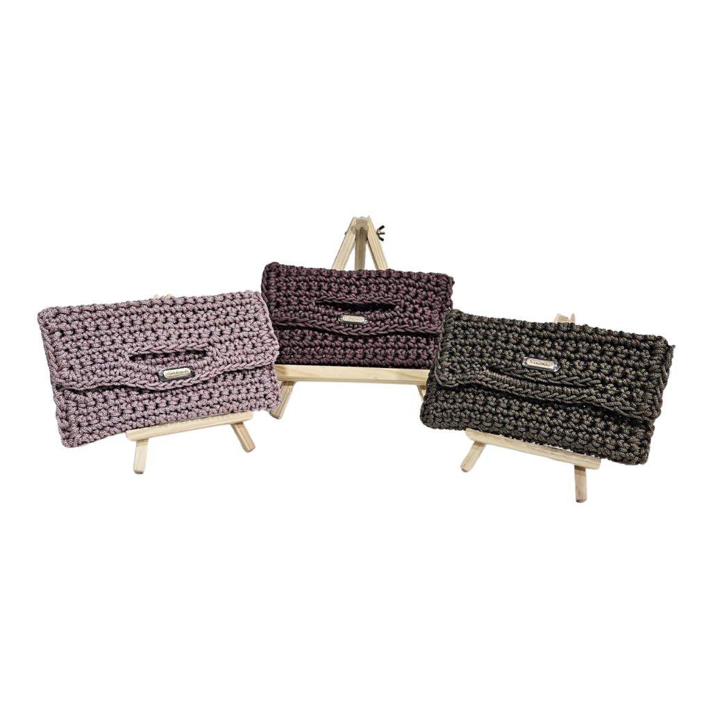 Cartera Noa en hilo 22x12